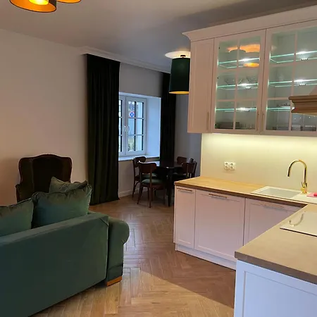 Apartamenty Pod Debami Bielsko-Biala Exterior photo